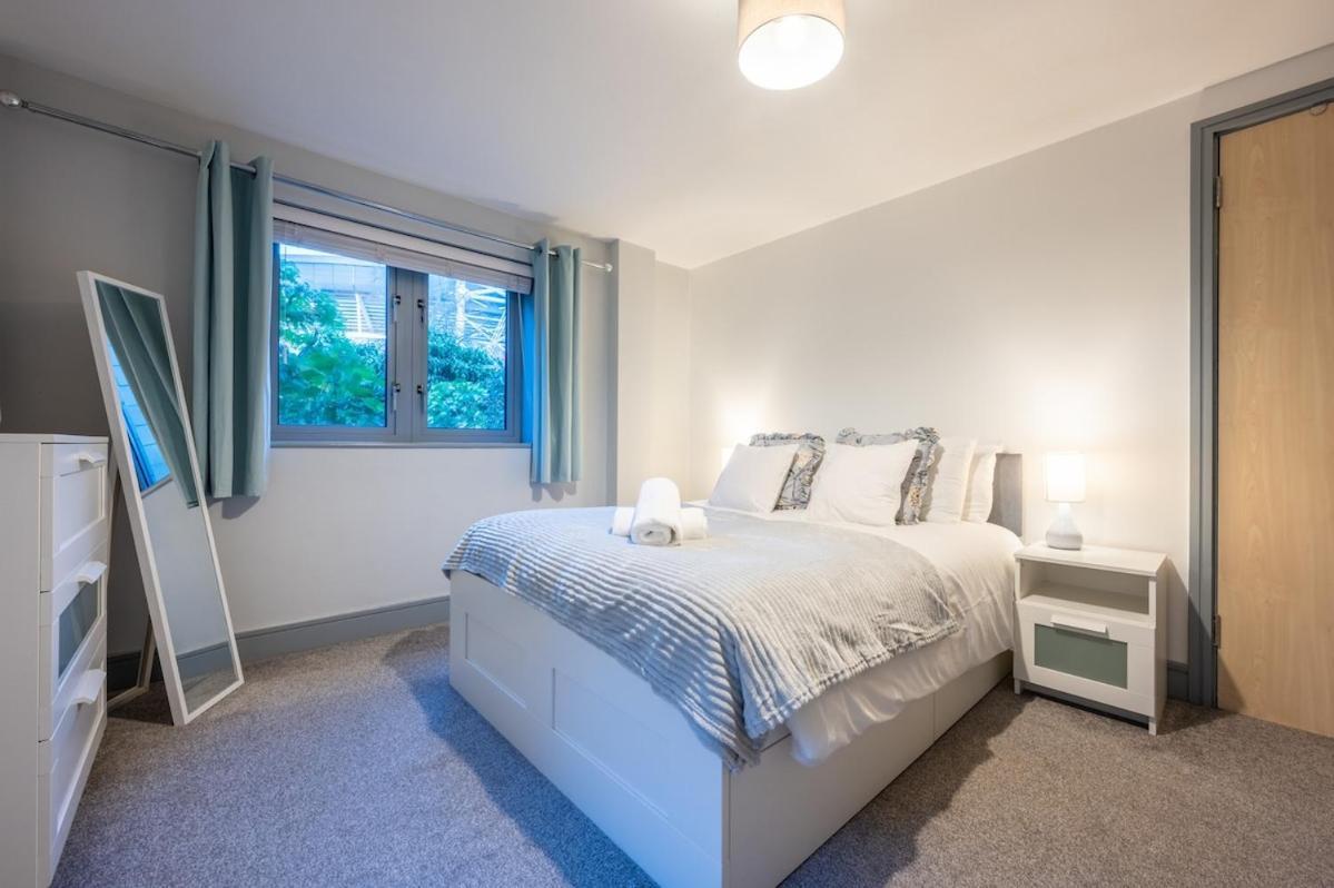 Millennium View By Ty Sa Apartment Cardiff Ngoại thất bức ảnh